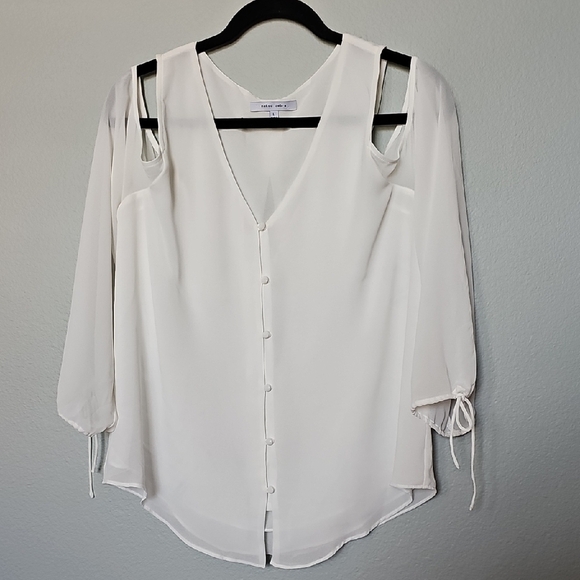 Naked Zebra Cold Shoulder Sheer Sleeve Button Front White Relaxed Blouse Large - Picture 1 of 9